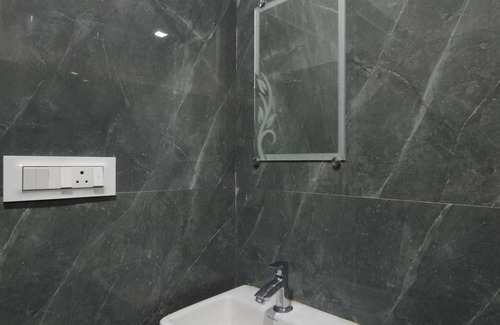 Nathdwara Hotel | Hotel Shri Dhwaja Inn