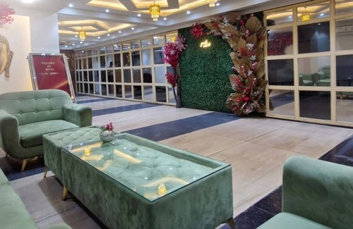 Pashim Vihar Hotel | Hotel Silver Saffron Peeragarhi