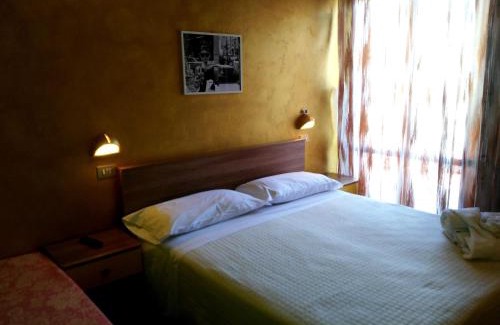 Torre Pedrera Hotel | Hotel Simon