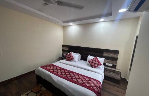 Karol Bagh Hotel | HOTEL SINGH CONTINETAL