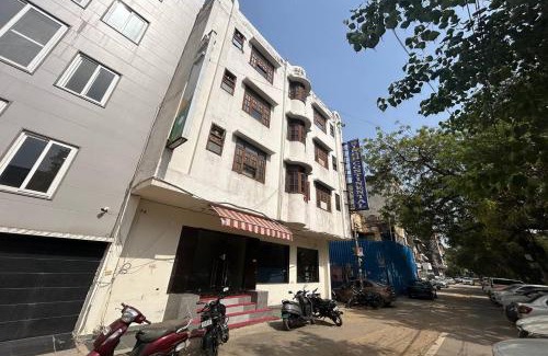 Karol Bagh Hotel | HOTEL SINGH CONTINETAL