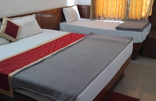 Kushalnagar Hotel | Hotel Siri Ambari Coorg