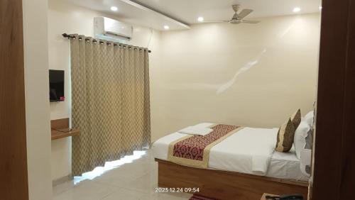 Bhubaneshwar Hotel | HOTEL SJ PRIDE INN