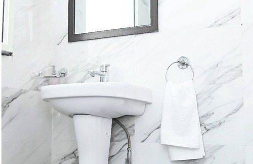 Kishangarh Hotel | Hotel Skyee Residency Chandigarh