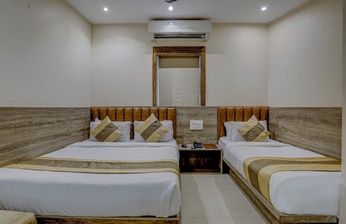 Prabhadevi Hotel | Hotel Skylink Hospitality