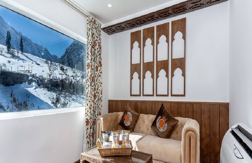 Sonamarg Hotel | Hotel Snowland Sonmarg
