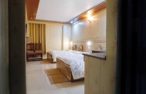 Badrinath Hotel | Hotel SNR Grand