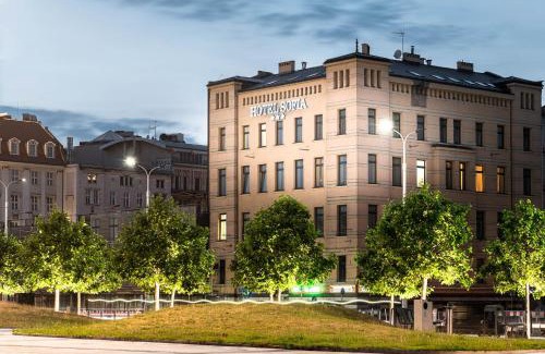 Wroclaw City Center Hotel | Hotel Sofia by The Railway Station Wroclaw