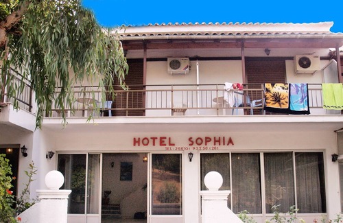 Ipsos House | HOTEL SOPHIA ***dassia