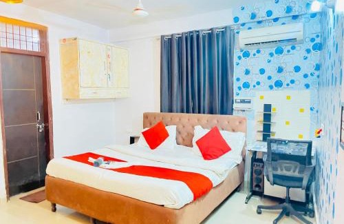 Sainik Farm Hotel | Hotel SouthPlaza - Near Chattarpur Metro Station