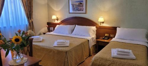 Grottaferrata Hotel | Hotel Squarciarelli