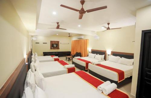 Kanyakumari Hotel | Hotel Sri Devi