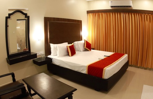 Kanyakumari Hotel | Hotel Sri Devi