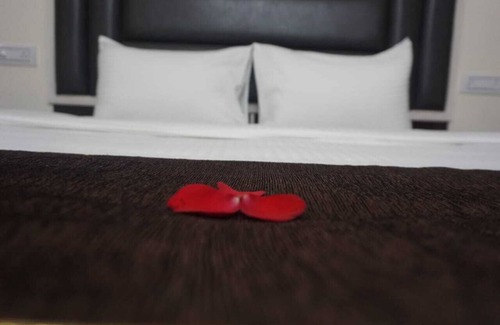 Theni Hotel | Hotel Sri Vijay Nivas