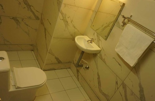 Theni Hotel | Hotel Sri Vijay Nivas