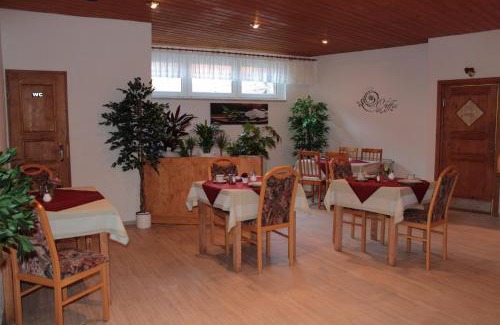 Pausa Hotel | Hotel Stadt Pausa