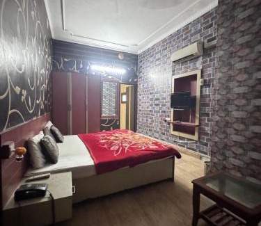 Jalandhar Hotel | Hotel Star INN