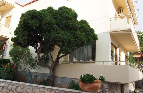 Lefktron House | HOTEL STOUPA
