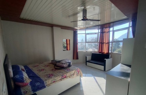 Chamoli Hotel | Hotel Sudarshan Palace