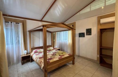 Cahuita Hotel | Hotel Suizo Loco Lodge & Resort