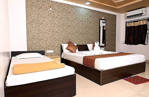 Somnath Hotel | Hotel Sukh Sagar