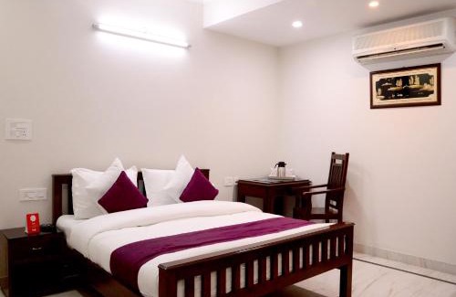 Adarsh Nagar Bed & Breakfast | Hotel Sukhvilas