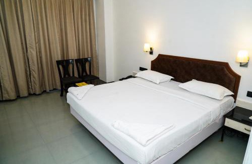 Dahisar East Hotel | Hotel Sun Shine Inn