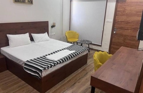 Knowledge Park III Hotel | Hotel Sunlight Brown By GRB