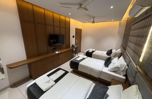 Kharadi Hotel | Hotel Sunrise Deluxe