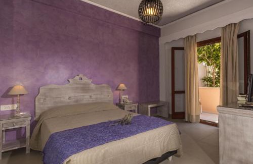 Fira Hotel | Hotel Sunrise