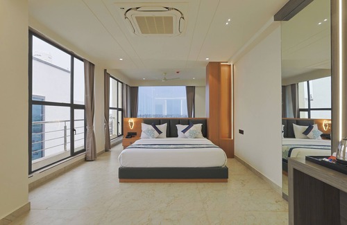 Somnath Hotel | HOTEL SUNSHINE INN