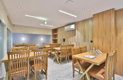 Surat Hotel | HOTEL SURAT