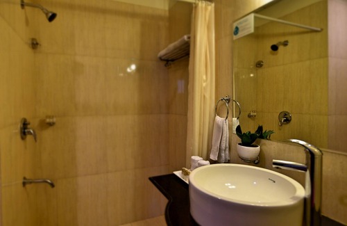 Kota Hotel | Hotel Surya Plaza