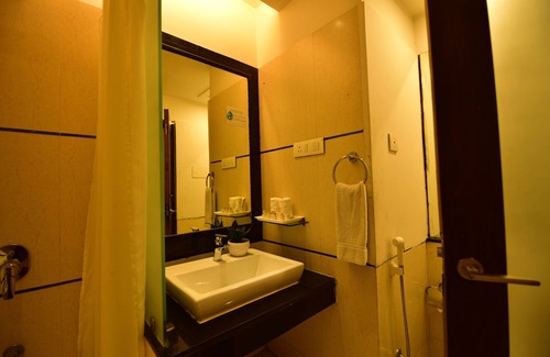 Kota Hotel | Hotel Surya Royal