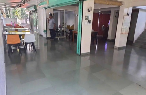 Koregaon Park Hotel | Hotel Surya Villa