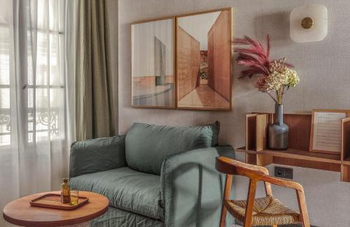 Enfants-Rouges Hotel | Hotel Suzie Blue