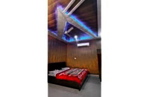 Chitrakoot Hotel | Hotel Svarnima The Heritage,Chitrakoot