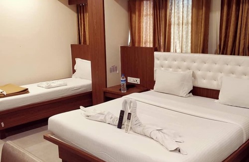 Belapur Hotel | Hotel swagatham Residency