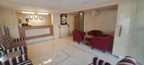 Deccan Gymkhana Hotel | Hotel Swaroop