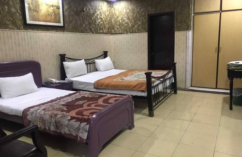 Lahore Hotel | Hotel Sweet Inn Lahore