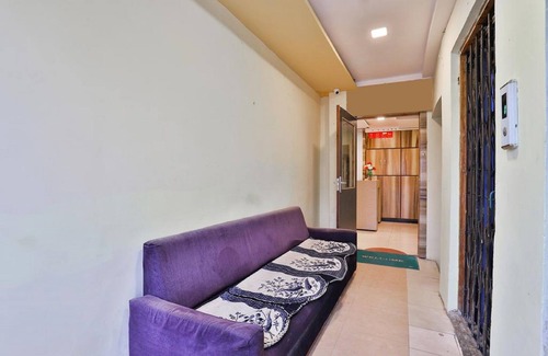 Navrangpura Hotel | Hotel Swell by Sky Stays