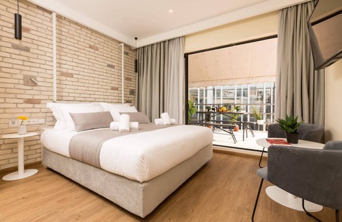 Koukaki Hotel | Hotel @ Syngrou Fix
