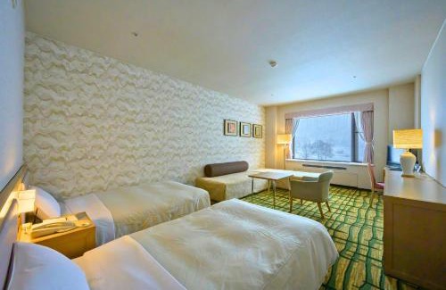 Shinano Hotel | Hotel Tangram