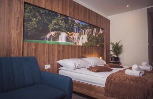 Mali Radic Hotel | Hotel Tazz - River Front Oasis Collection
