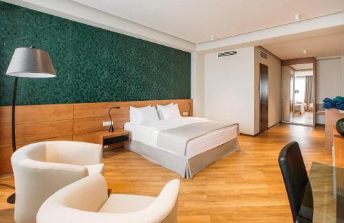 Vake-Saburtalo Hotel | Hotel Tbilisi Tower