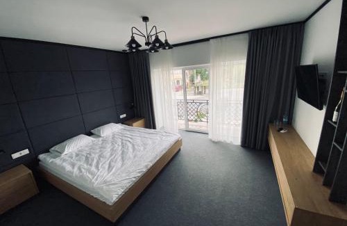 Dzvynyach Hotel | Hotel Terrazzo