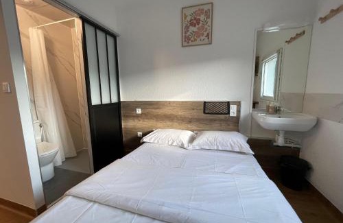 Frontignan Hotel | HOTEL THANIA