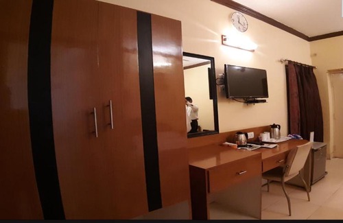 Dhanbad Hotel | Hotel The Castle