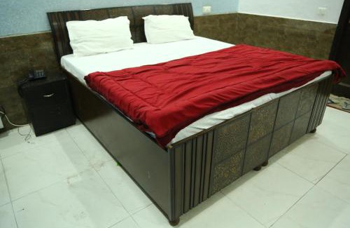 Zirakpur Hotel | Hotel The Diamond