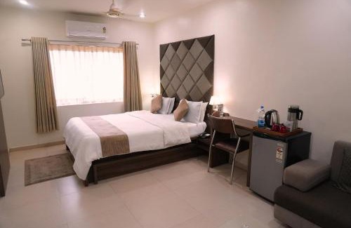 Rajkot Hotel | Hotel The Evergrand Palace